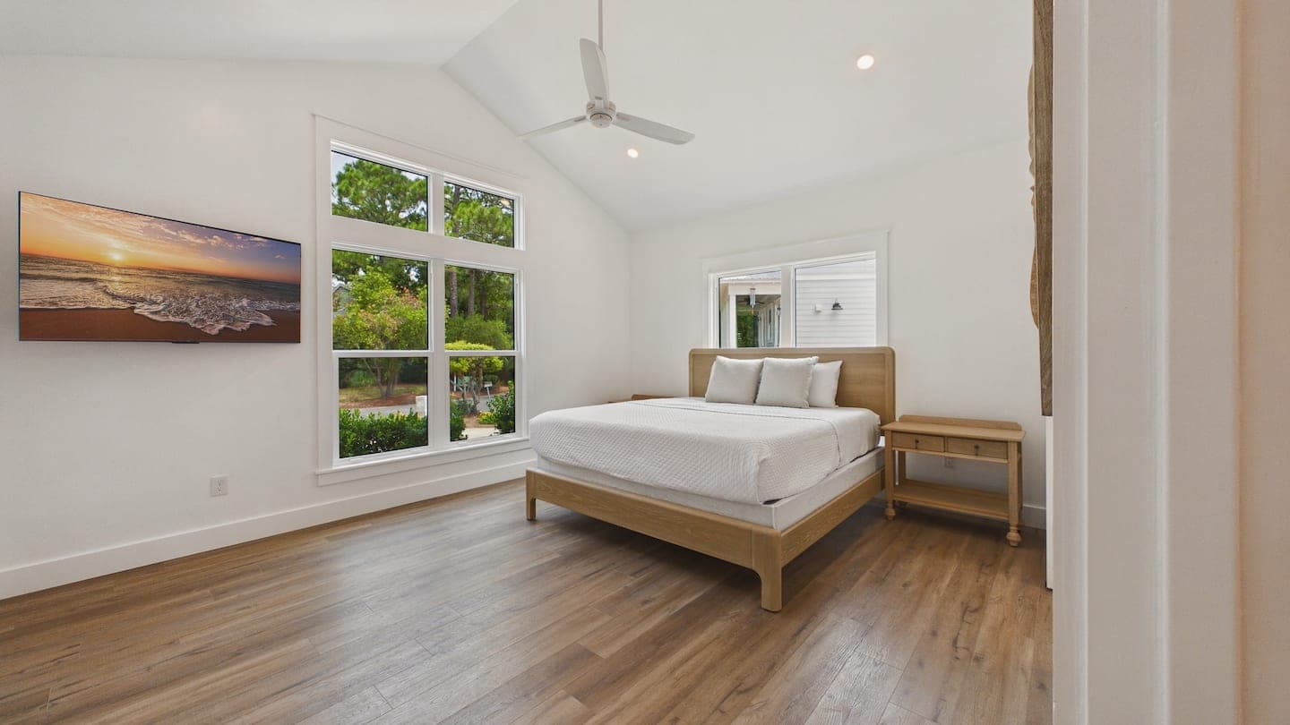 Bedrooms photo 1