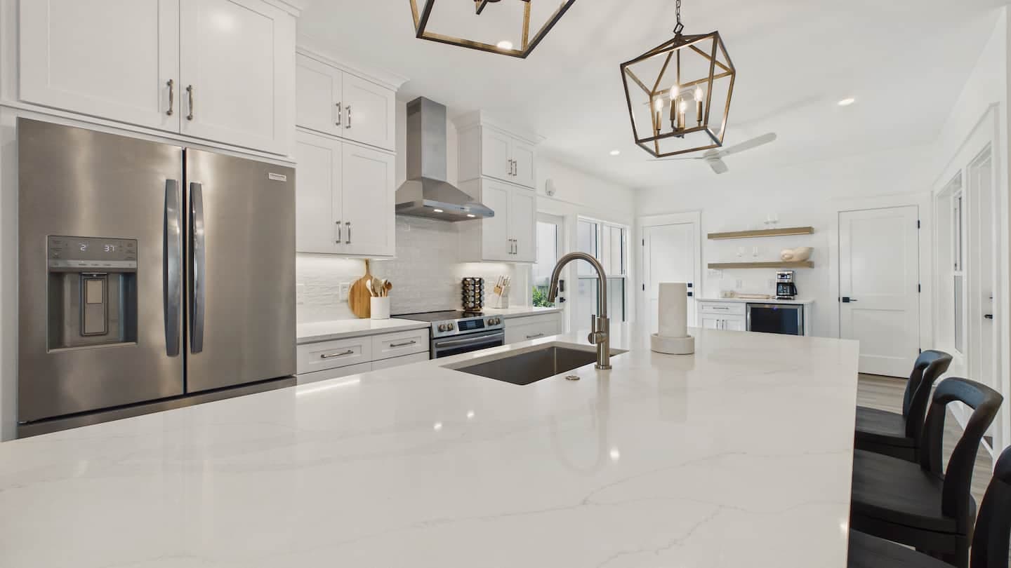 Kitchen & Dining photo 2