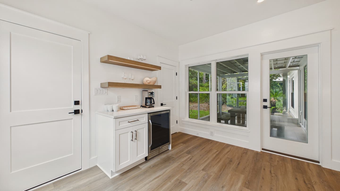Kitchen & Dining photo 7