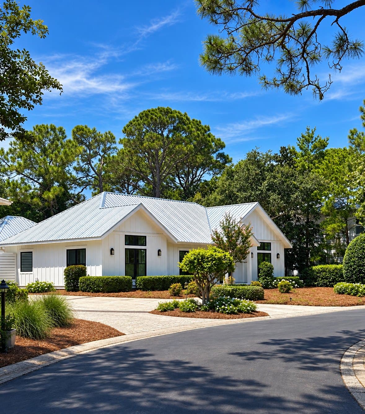 Exterior photo 2